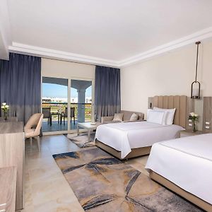 Superior Twin Room Blue Planet